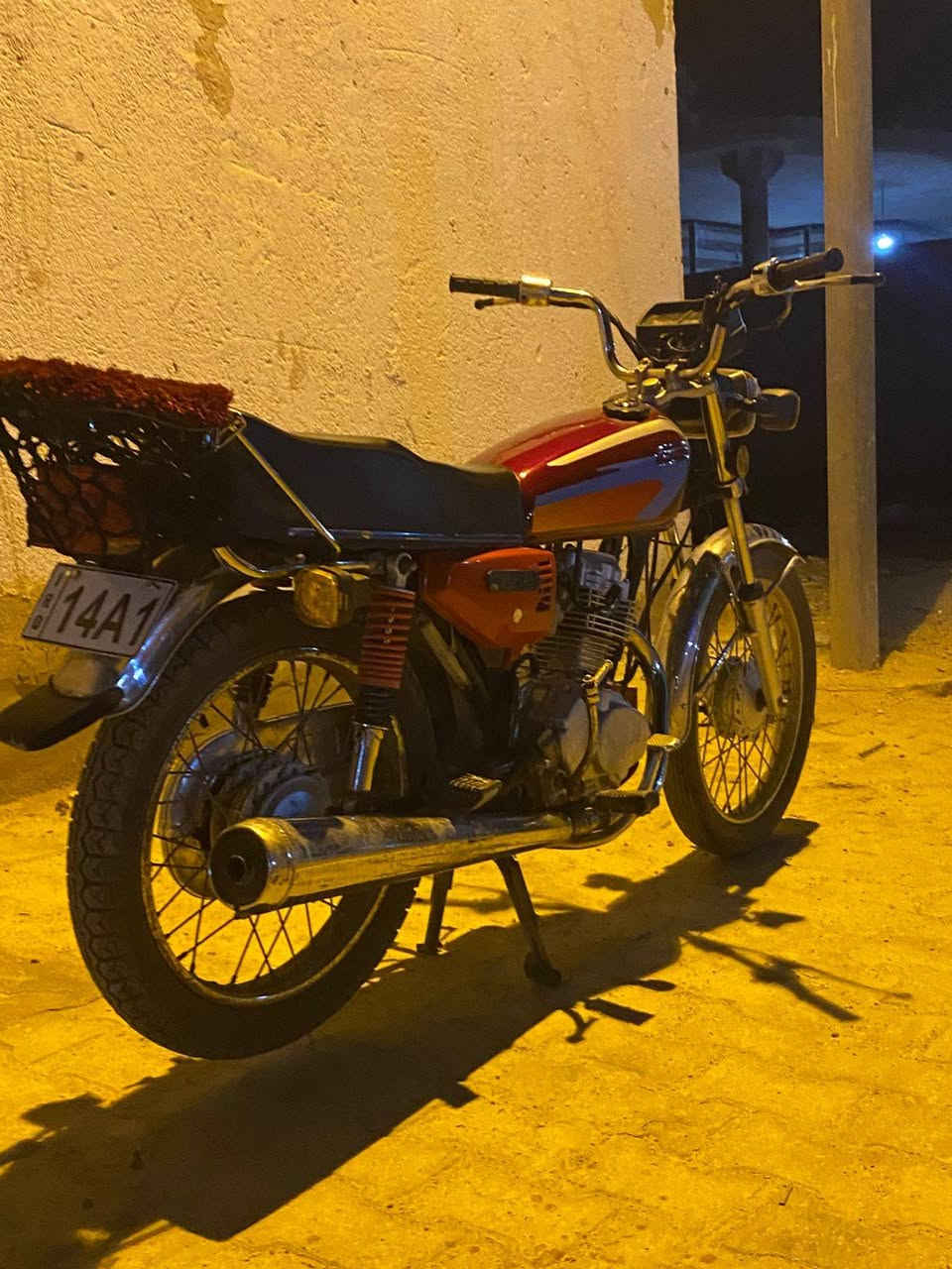 السلام عليكم دراجة للبيع(سيجي نامه) موديل 2020 اوراق أصولي مدفوعه كمرك.. مرور..  مكاني بالدير 
الرقم،،  *********** وبي واتساب السعر 850 بيهه مجال حك جيه
