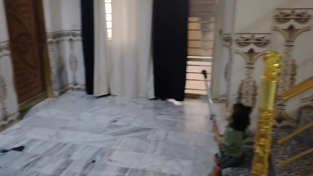بيت للبيع طابو ٢٤٠ متر بحي الجمعيه شارع استاذ فوزي يتكون من ٥ غرف واستقبال وهول عدد٢ و٤ صحيات
***********
بيت للبيع طابو ٢٤٠ متر بحي الجمعيه شارع استاذ فوزي يتكون من ٥ غرف واستقبال وهول عدد٢ و٤ صحيات
