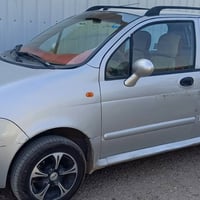 شيري كيو كيو • ٢٠١٠ • اوتماتيك