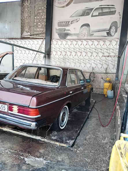 سلام عليكم ورحمة الله وبركاته مارسدس كير محرك محور بطه  مكفول لا تنقيص لا تبخير سياره خير من الله حداديه تخبل تخم تاير ويه لسبير جديد ستداد جدد مكاني بغداد سعر 40بيهه مجال اي ستفسار نتصل عل هاتف او راسل واتساب ***********
