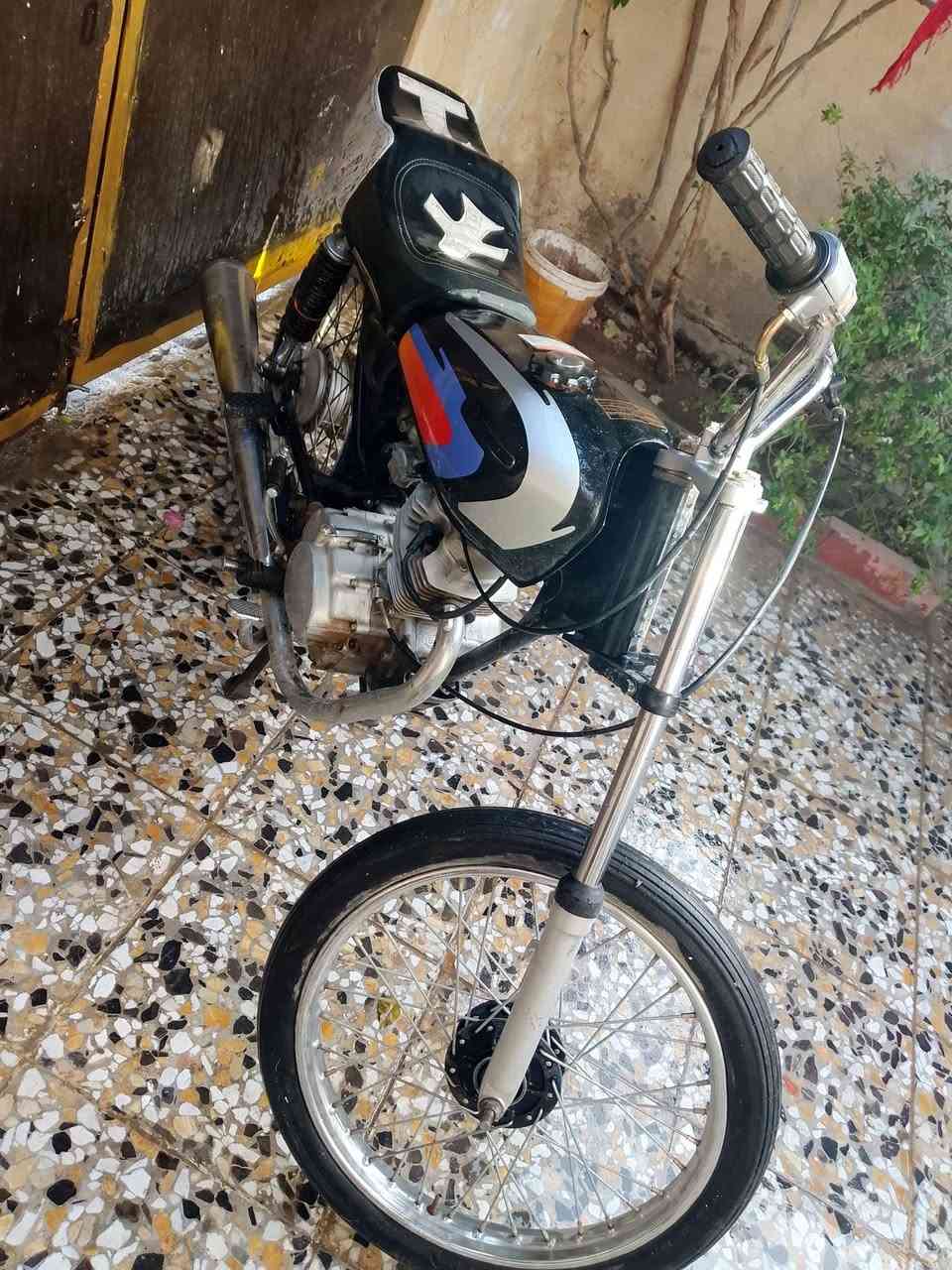 دراجه اربعه كير كلك للبيع 
للاتصال ***********
