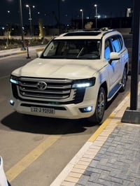 لاندكروز GXR • ٢٠٢٤ • ضمان ١٠ سنين