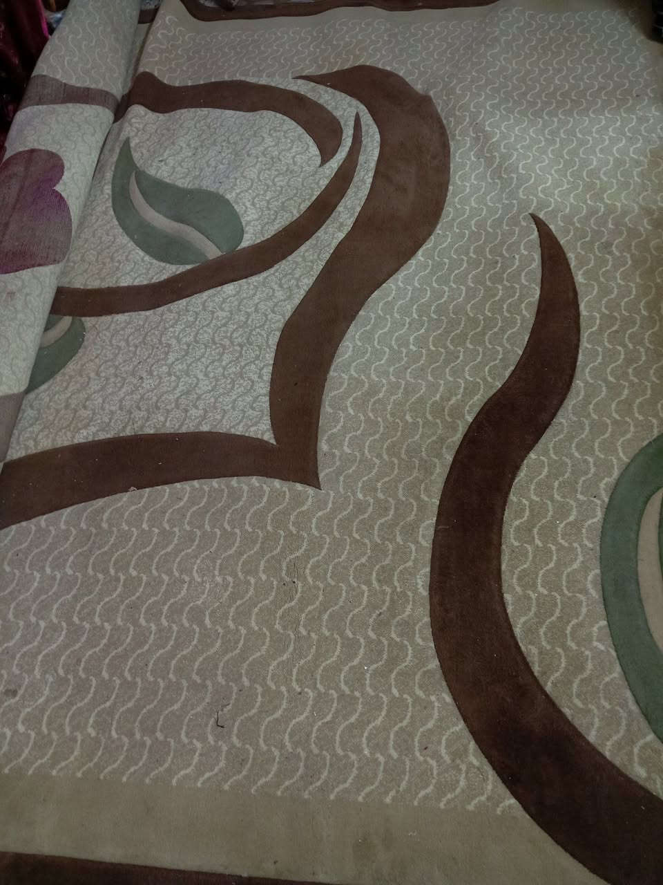 أغراض للبيع للاستفسار اتصال على ***********
