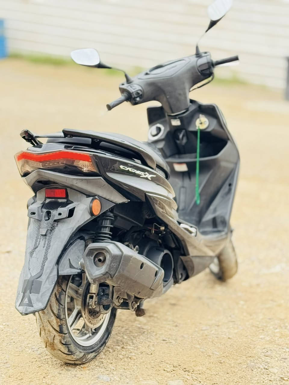 السلام عليكم 🙋🏻
دراجة سكنس شمعه حديث للبيع
-
الدراجة جديده وكلها بلاد
ابيعها كفاله من التاير للتاير من كلشي اكفلها الك 
-
للتواصل *********** 📞
مكان الدراجة /بغداد/ الراشدية📍
