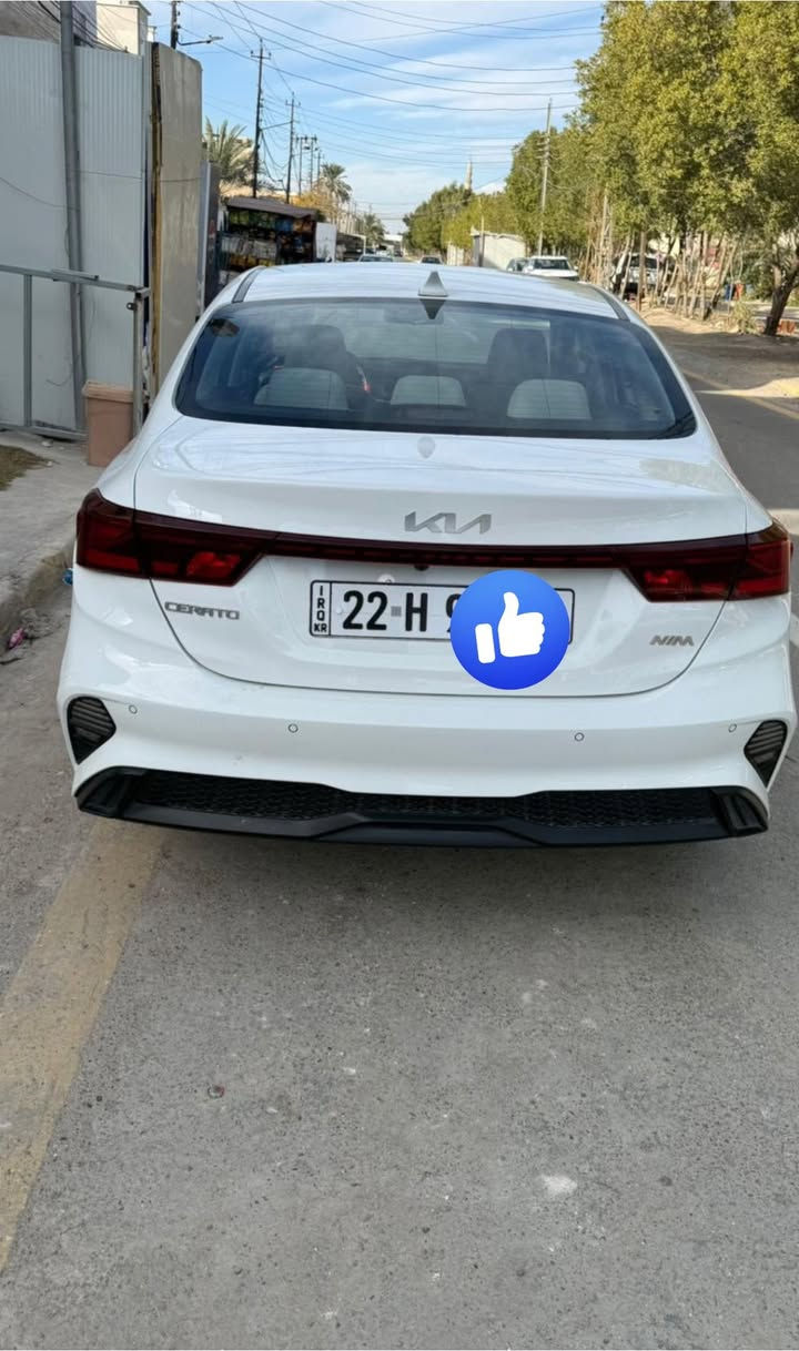 سلام عليكم للبيع سيراتو 2024 فول مواصفات اعلى فئه مكينه 2000 سلايت شاشه بلاد واريل نفكيشن حساسات كفاله عامه من كلشي   رقم اربيل باسم شركه  الراوي تريد وكاله او تحويل ماشيه 23 مكانه بغداد العامريه سعر  192 وبيه مجال حك الجيه 
هاتف ***********
