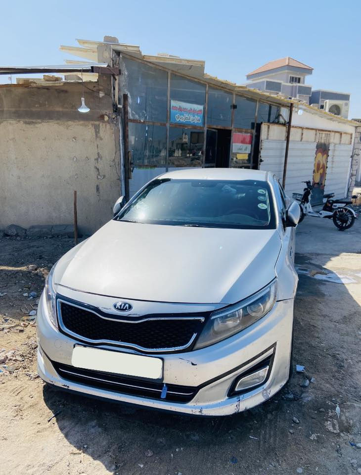 للبيع كي فايف
مديل ٢٠١٦
مواصفات 
داخل جلد شاشه جبيره 
تدفئه تبريد 
بصمه 
سياره جاهزه ربع ما تصرف عليها بانزين اصل لسياره مو غاز 
لايت زنون تخم تاير جديد 
سياره محرك الفين 
كوري جاهزه سياره
مكان سياره ناصريه 
لسعر ٥٥$
للستفسار واتساب وتصال فقط 
***********
