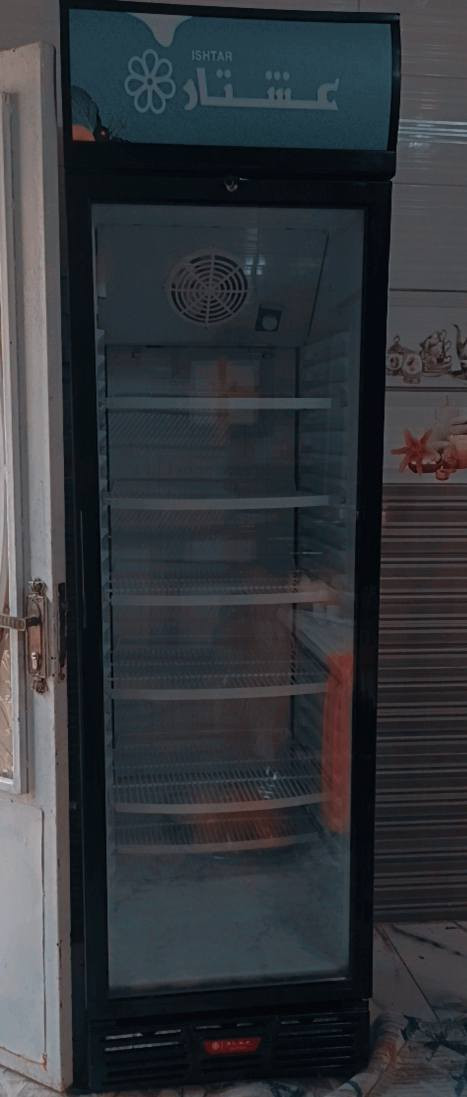 سلام عليكم غراظ كافتريه للبيع عارظه عشتار استعمال كلش قليل 325قفل وشوايه بركر جديده 140قفل وقلايه فنكر وفلافل 130قفل للستفسار ويساب ***********العنوان كربلاء العطيشي قرب مستشفى الحسينيه العام
