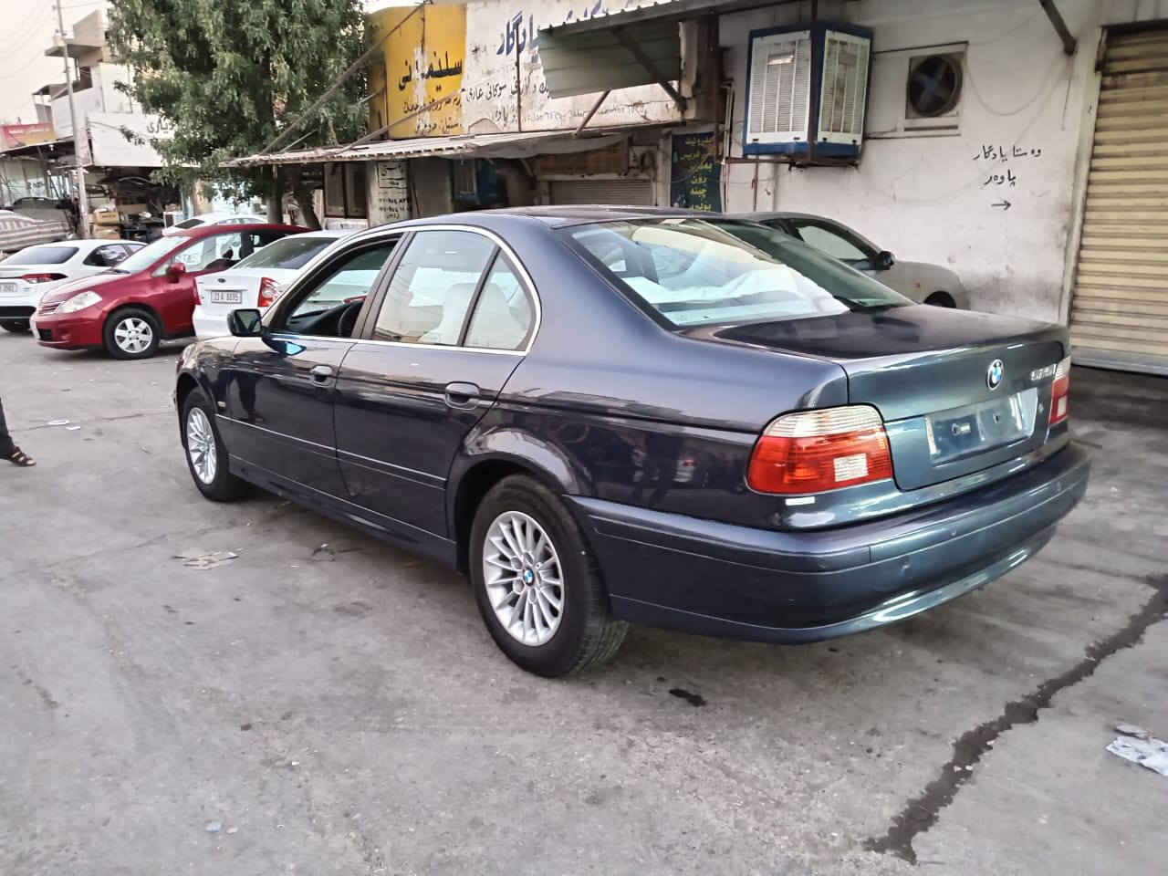 بسم الله بەناوی خوای گەورە ماشاالله لە ماڵی هەمو لایەیە bmw 525 2002 رەنگی نیلی مەنەفێستی عەسڵی لەگەڵە بەس سڵاید نیە گێر و مەکینەی بەشەرتی 100فیتەر ماڵی دۆستە کامل سێرڤس کراوە کامل پێش و دوای داگیراوە هەموو گیانی بەشەرت یەک چەمەلەغی پێشەوەی بەس پەمپە بۆ پەیوەندی :*********** هی من نیە تەلەفون بۆ خاوەنی بکەن السليمانية, العراق
