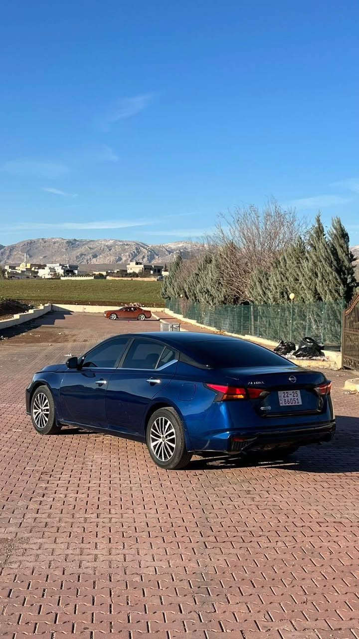 تلفون ***********
نيسان التيما٢٠٢٤
سعر ١٢٧ ورقه مجال بسيط
جاملخ بونت ربع باب صبوخ بدون دواخل ب شرط ترقيم
مواصفات بصمه شاشه كاميره رادار حساسات تحديدسرعه تحكم استيرن شغال
گير محرك رادار حجر كزوز ب شرط 
مده رقم ٢شهر سياره ب شرط ترقيم اكر, نينوى
