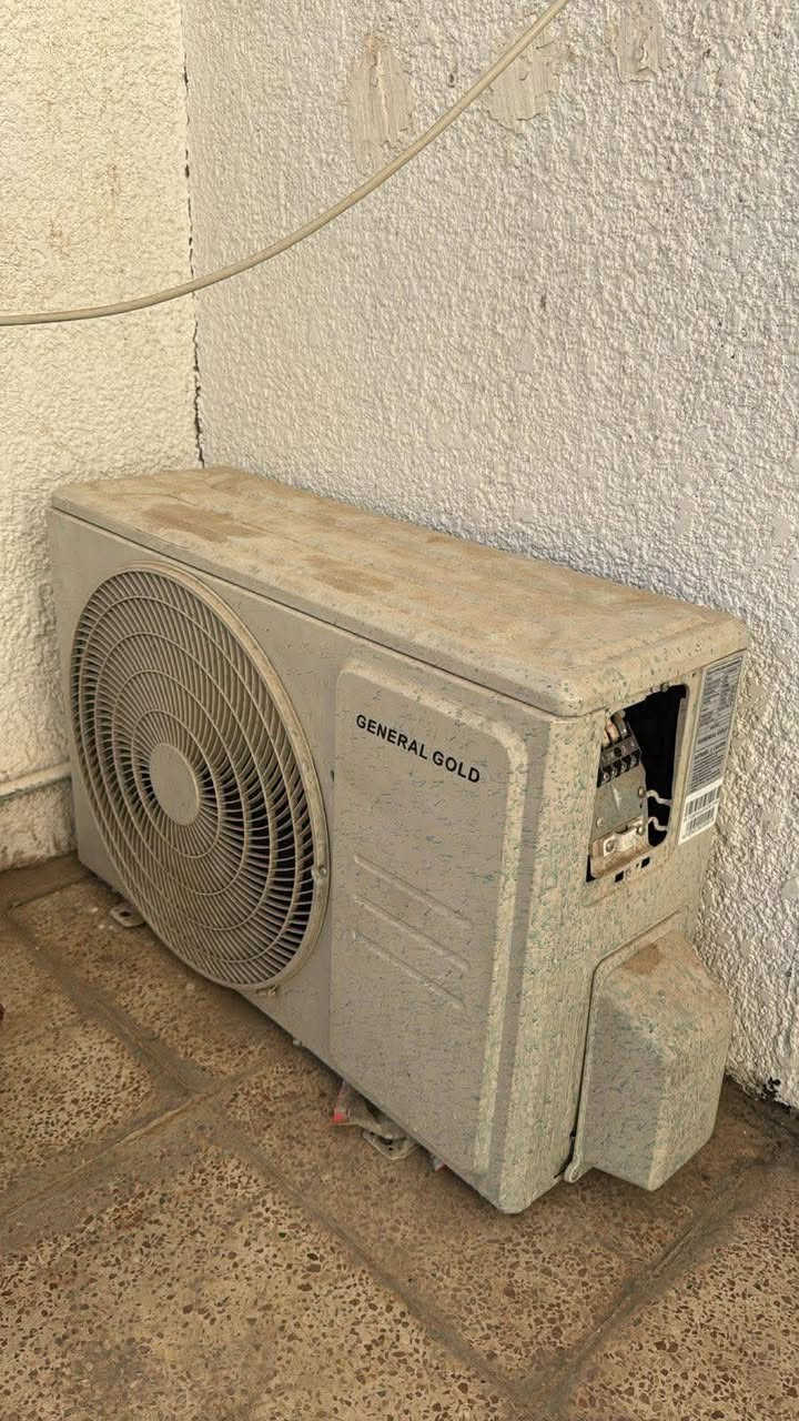 سبالت250 الواحد غرفه300 قنفتين وجربايه200 صوبه100 جهاز رياضه500 جديد كاونتر400 مكان المنصور ***********
