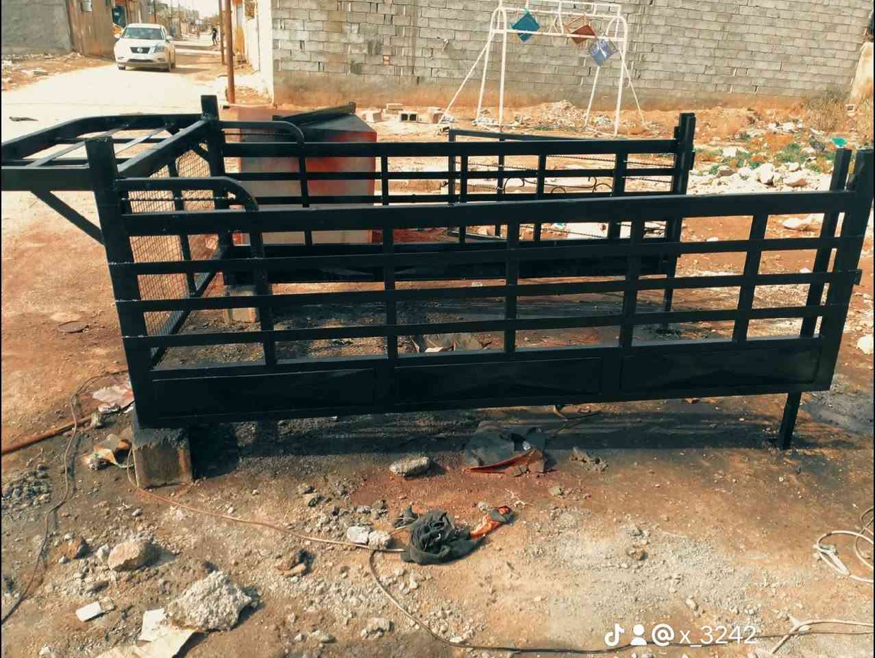 صبغ بانواعه انسب الأسعار درجة اولى هاي صور قبل وبعد الاتصال على رقم ***********
