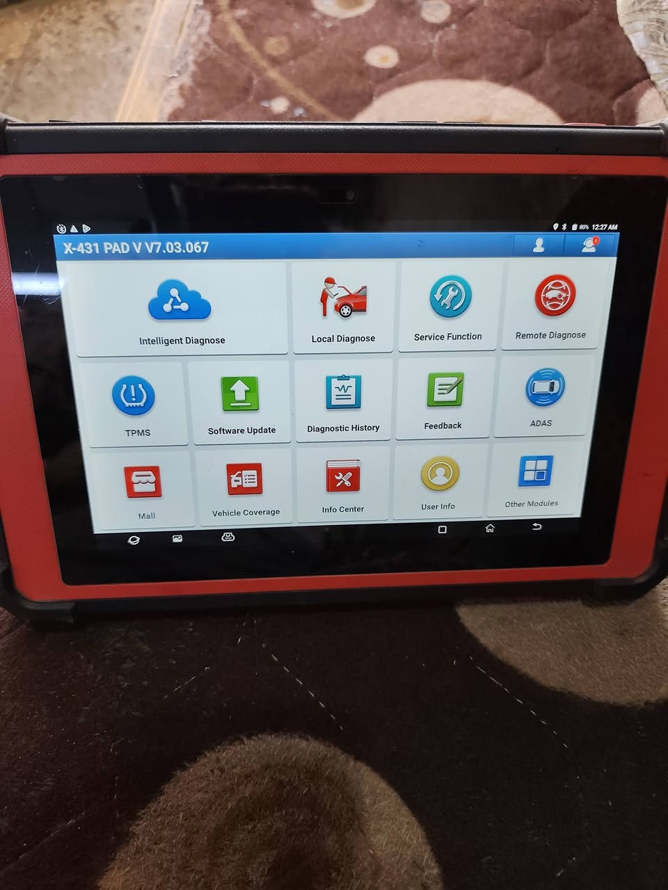 السلام عليكم جهاز فحص سيارات عام من شركة لانش جديد بالكارتون كل ملحقاته وياه مع وصل الشراء من شركة يم داركم منتهي التحديث قبل شهر للبيع الجهاز نظيف جدا 
للاستفسار تواصل  على واتس اب 
***********
