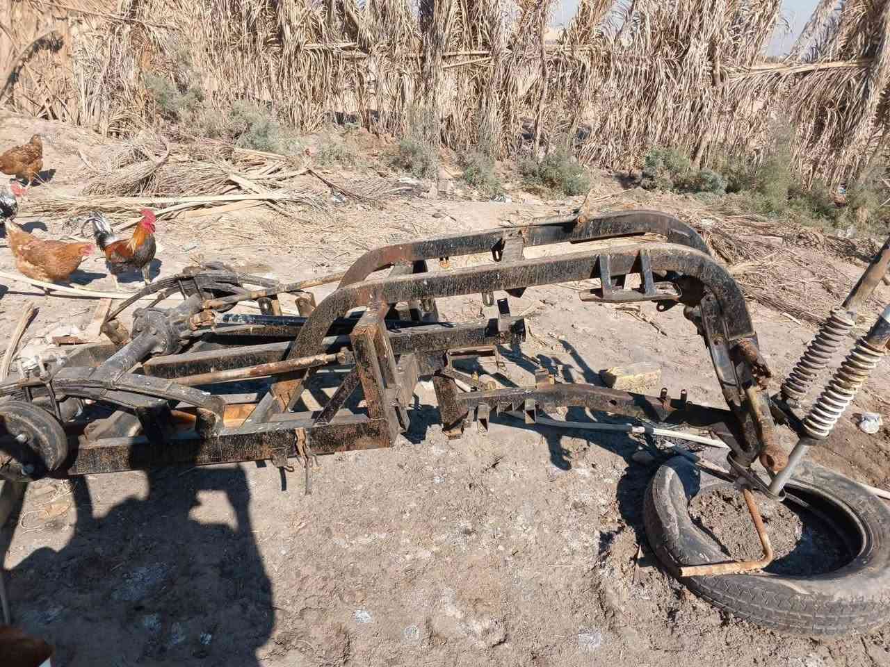 سلام عليكم شاصي للبيع امتيار القديم شادلة اكسن دايوان ويصير عليه غراض دايوان ((كلك بدون اوراق))
مكاني ناصرية سيددخيل ***********
