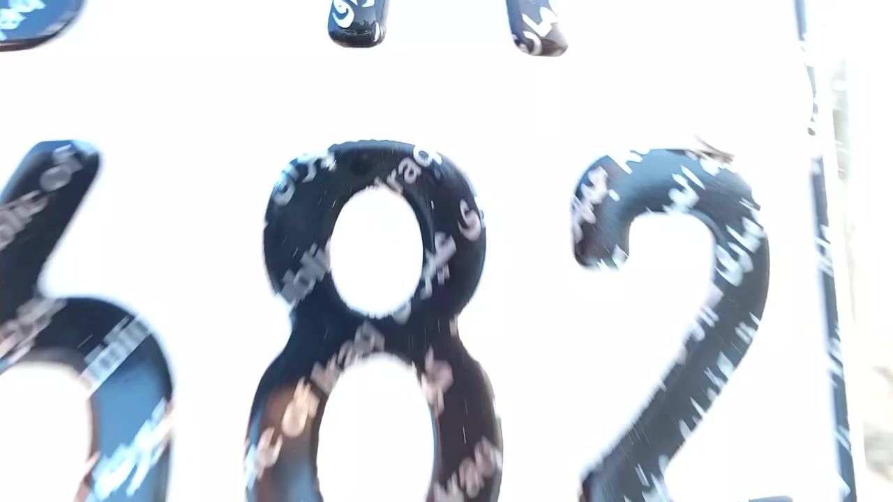 السلام عليكم درجة بوكسر موديل 2021 درجة مكينة ما مفتوح بس بيه خيط خفيف تخم تاير جديد  دسكات امامي وخلفي جدد كهربائية رقم انكليزي تحتوي ثاني يوم تواصل ***********
