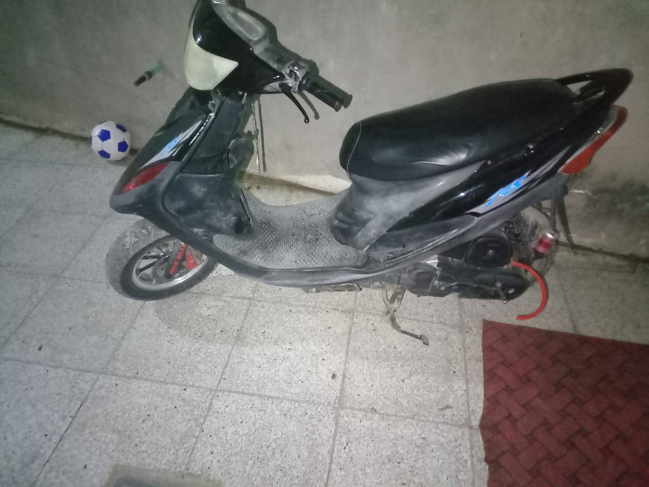 للبيع 
ويالة أن سي واي اصلي 
دبل خلفي رياضي بلاد 
دراجه مفتوحه سعر ٥٠٠ وبيها مجال


**إذا كنت صاحب هذا الإعلان وتريد حذفه لأي سبب، رجاءا أرسل رسالة إلى الدعم الفني**