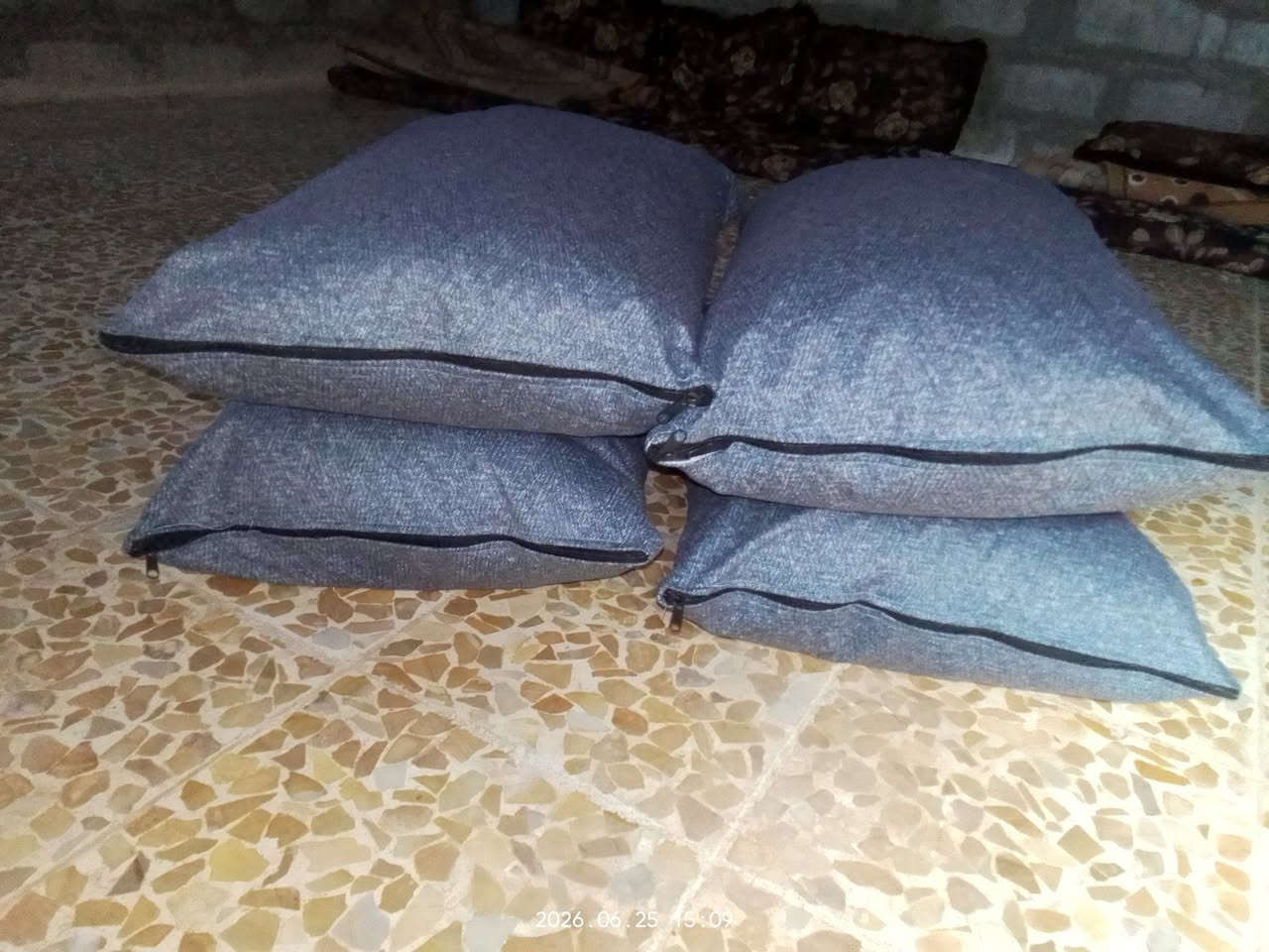 السلام عليكم

اشتغل بالصوف والبولستر
نفش صوف غسل صوف خياط جوادل خياط لحف مخاديد وبأسعار مناسبة

وايضا اخبز خبز حار نضيف ومرتب عل تنور الكهرب 

مكاني الأيسر القوسيات الملايين الثانية لتواصل خاص


**إذا كنت صاحب هذا الإعلان وتريد حذفه لأي سبب، رجاءا أرسل رسالة إلى الدعم الفني**