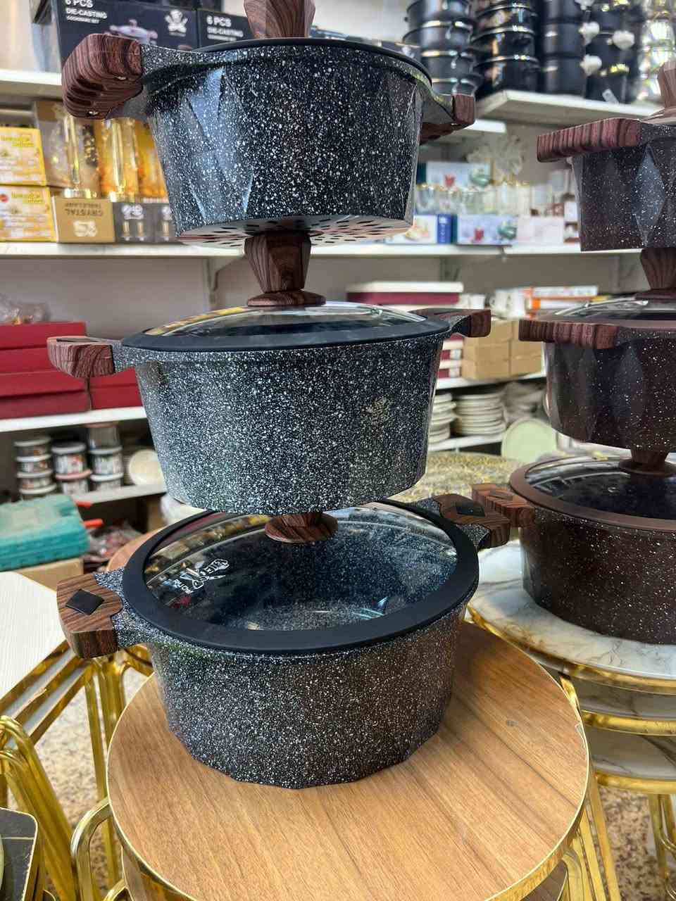 بفضل الله
وصول بضاعه جديدة
قدر من ماركه الشيف
ضمان سنه
نوعيه ممتازه
العنوان شارع النائب مقابل منفذ محمد الدري
جوال ***********
ملاحظه توجد خدمه توصيل
