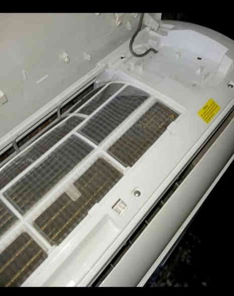 سبلت توسوت حجم(واحد طن) انفيرتر اقتصادي يشتغل علسحب 
جهاز نظيف جدآ بلادي على وضع الشركه بدون اي تصليح مشتغل موسم واحد فقط 
 شغال تدفئة تبريد ملحقاته كامله 
بوراي ريمونت قاعده وايرات غازه مقفول 
سعره 400 مع التنصيب والنقل داخل بغداد فقط 
مكاني بغداد قريب الشعب بوب الشام     للاتصال *********** او وتساب
موجود خدمة توصيل داخل بغداد فقط
