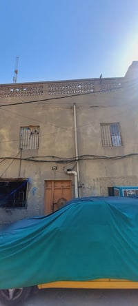 دار للبيع مساحة 144متر  جنس الارض طابو ملك في قطاع 26 بناء قديم يصلح ل...