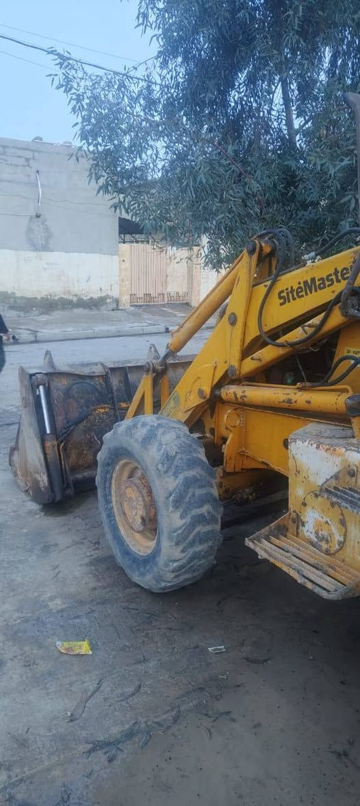 جي سي بي للبيع جاهز عل شغل مكينه كير مضخه بشرط رقم ميسان مشروع وطني تريد وكاله اتريد  تحويل السعر 130وبي مجال مكاني الموصل اليسر رقم تليفون 
*********** واتساب 
*********** واتساب 
***********
