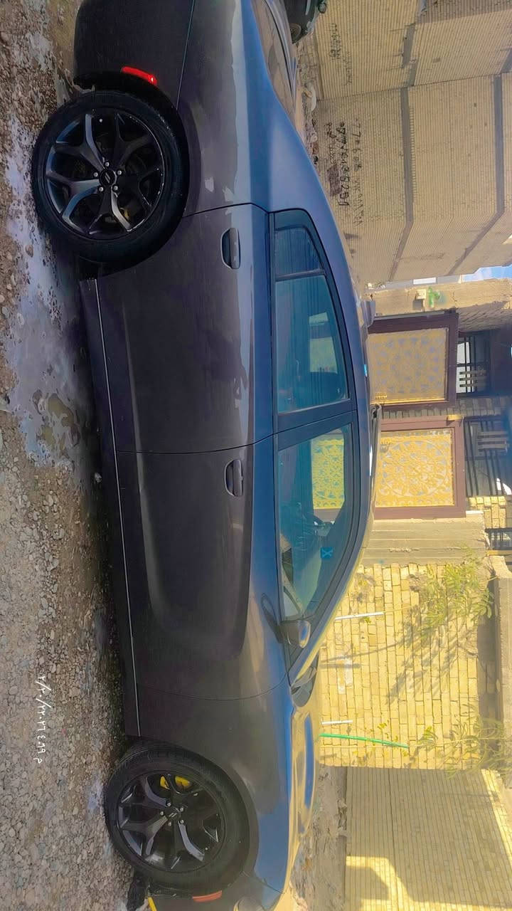 سلام عليكم جارجر موديل 17 أصل رقم بصره بسمي هزه وسنويه جديده مشروع وطني ب اي محافظه تتحول السياره فول مواصفات فتحه شفتات بل ستيرن ويل كب 20 حساسات كامره شاشه كبيره مكينه 3/600 مامفتوحه كير تبريد تدفئه حداديه كلهه خير من الله سيرفز مامشتغل بيهه سياره عليهه ادامه كامله من بلكات اصليات من منظومه بانزين من برمجه السياره بل كامل  مراوح جدد تخم تاير جديد  تفصيخ اصلي سياره اي نقص مابيهه حادثه جاملغ وبنيد وال جاملغ الثاني هم مصبوغ واكو شخص بين البابين مصبوغ على كده وصوره الباب قبل الصبغ موجوده بل منشور مكان السياره بغداد سعرهه 158 وبيهه مجال بسيط  للإستفسار ***********
