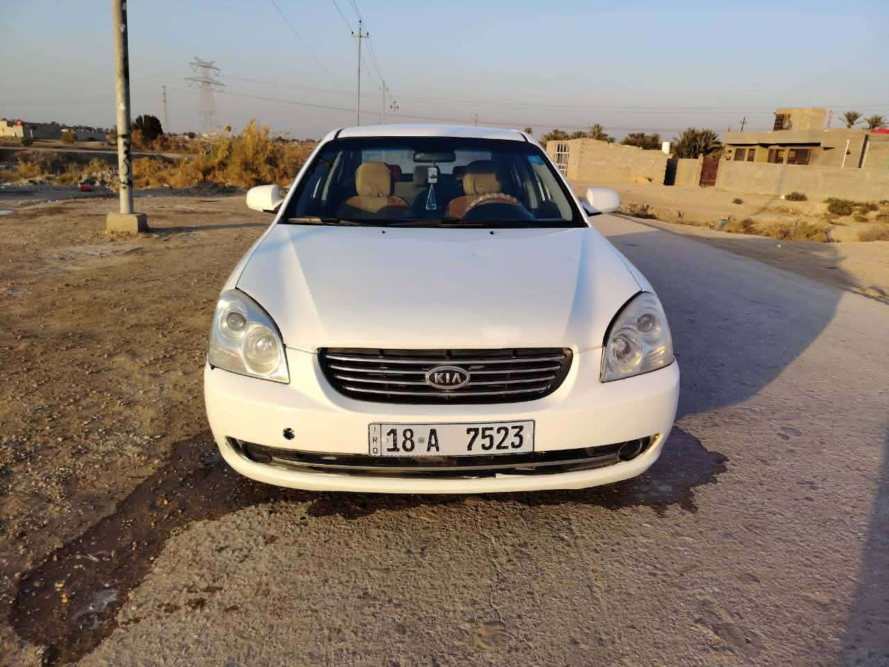 السلام عليكم
كيا اوبتما للبيع موديل 2009 رقم انكليزي مداور ثاني يوم السياره جاهزه مكينه وكير بيها صبغ اثر شخوط تبريد شغال تخم تاير  باتري جديد سعر 90وبيها مجال قليل 
***********
