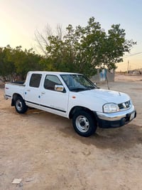 نيسان • ٢٠١٤ • انكليزي