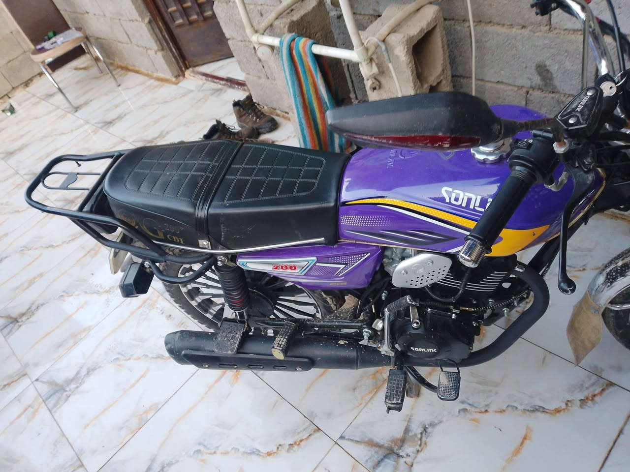 العنوان بغداد الزعفرانيه شارع البطل***********
85
