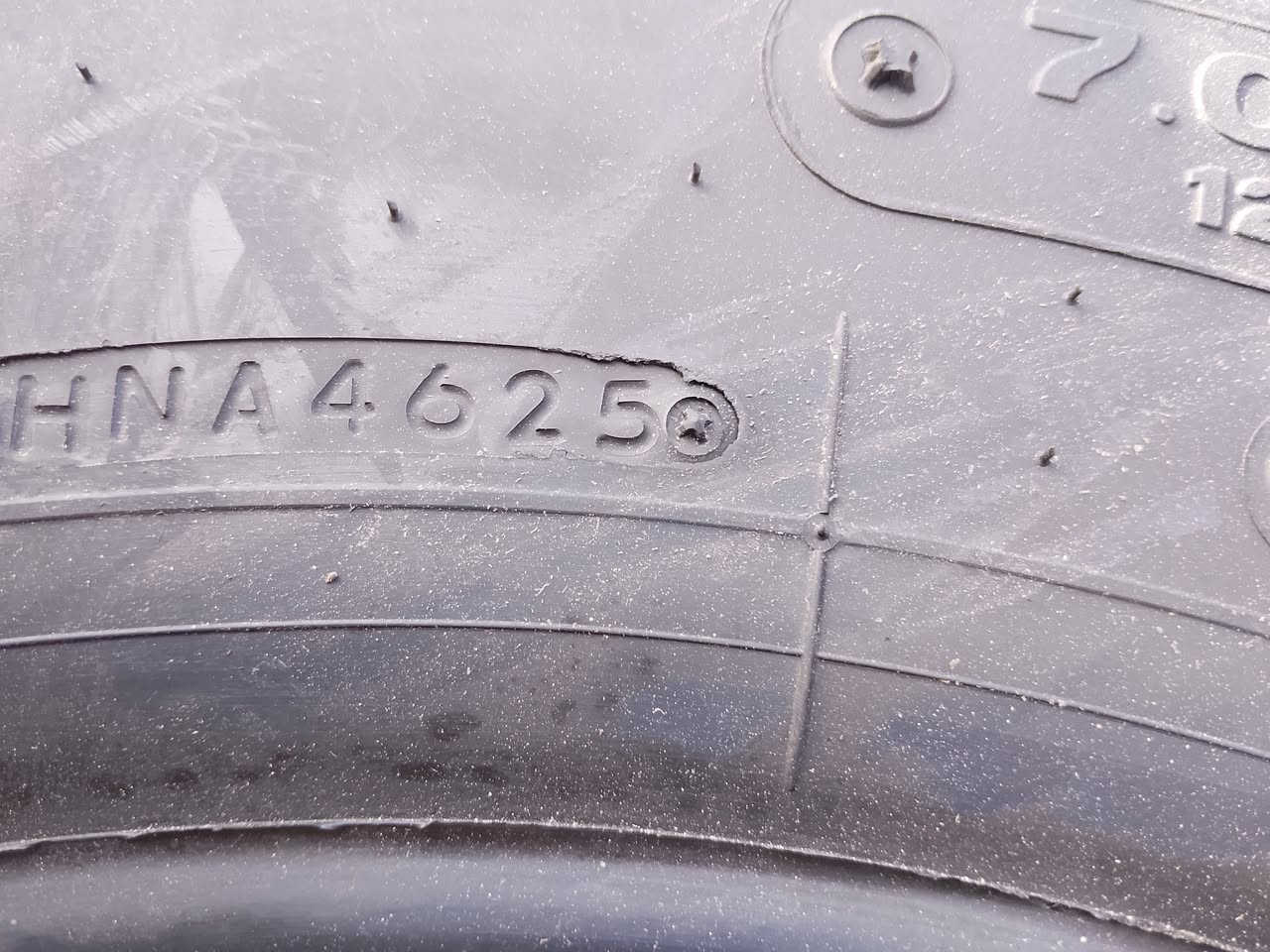 يعلن مجمع الصافي للإطارات والبطاريات عن وصول وجبه جديدة من  اطارات البرجستون كوستر  انتاج حديث (وباسعار تنافسيه)
اطار  215/70/17.5برجستون  
اطار 700/16برجستون
 اوقات الدوام من الساعه 7 صباحا الىى6مساءٱ
🛑 العنوان كربلاء المقدسه حي الغدير  البورصه سابقآ
للاستفسار الاتصال على الارقام التاليه
***********
***********
