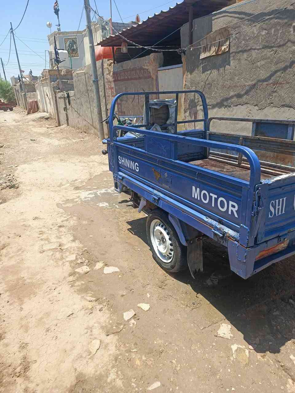 سلام عليكم ستوته للبيع موديل 18 اوراق اصولي مكينه موديل 23 ستوته جاهزه من كلشي تجي اشغل سلف وتمشي 
مكاني بابل قضاء المحاويل السعر مليون 550 مامتواجد خاص اتصل وبيك خير وتدلل ***********
