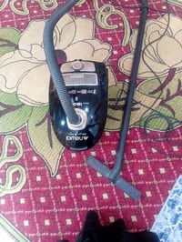 مكناسة تنضيف ماركت النوال سحب قوي نضيفة شغالة المكان الشعب السعر 85 وب...