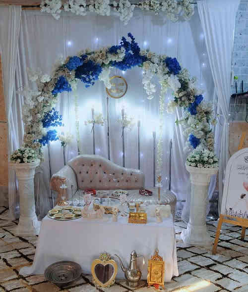 قضاء الحي
يدللون اهالي الحي 

مجمع عباس مندوب لتزين سيارات لاعراس والكوشات والجوادر 

العنوان 
ذي قار 
قضاء الفجر 
شارع الشطري 
***********
