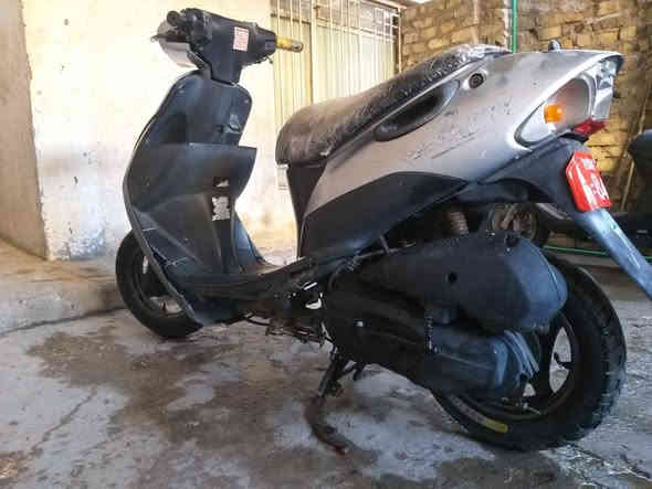 السلام عليكم للبيع او مراوس باسكل بناتي مع الفرق  دراجه نوع ياباني ساسوكي الدراجه مجفته هسه جديد السعر ب ١٦٠ قفل ابيع كوم حديد ***********الثير بي واتساب ***********
