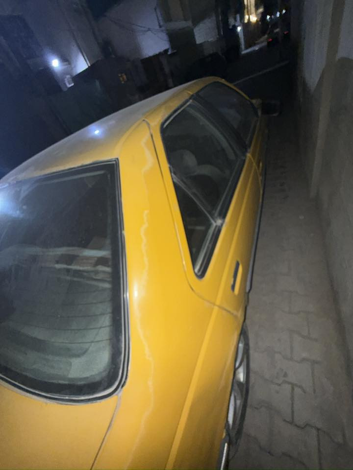 السلام عليكم
بيجو ب 405 بارص 
بيها ضربه بالجاملغ
كل شي موضح في الصور 
رجاءً الشراي يتصل على 
الرقم *********** 
السعر 27 وبيها مجال للطيبين
