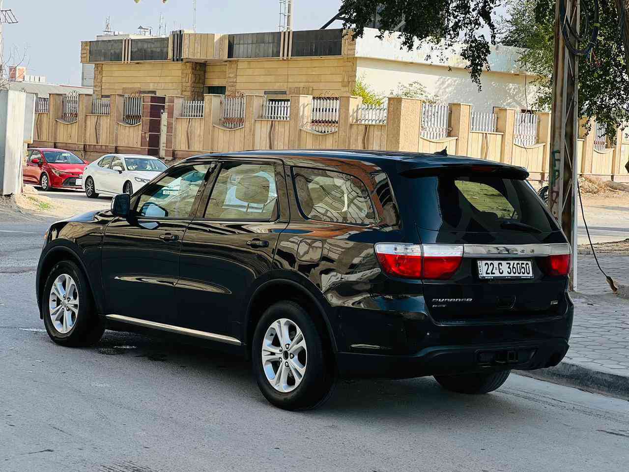 دورنكو مديل 2011 فول مواصفات سعر 145 وبيه مجال للاستفسار الاتصال  ***********  وارد مريكي جاملغ وبنيد بدون دواخل ولباقي كفاله عامه.  مواصفات فتحه سقف كشنات جلد تحكم ستيرن سبعه 7راكب ثلث قطع تبريد شاشه كامره دواره جنطه كهربائي حساسات خلفيه مري كهربائي كشنات كهربائي مكينه سته 6سلندر 3600 مكينه وكير مكفولات حداديه جديدهه تخم تاير جديد تبريد شغال ثلج سياره جديده وجاهزه وأي نقص مابيهه رقم أربيل نكليزي سنويه لل 29 تحويل وكاله مضمونه مكان سياره كربلاء
