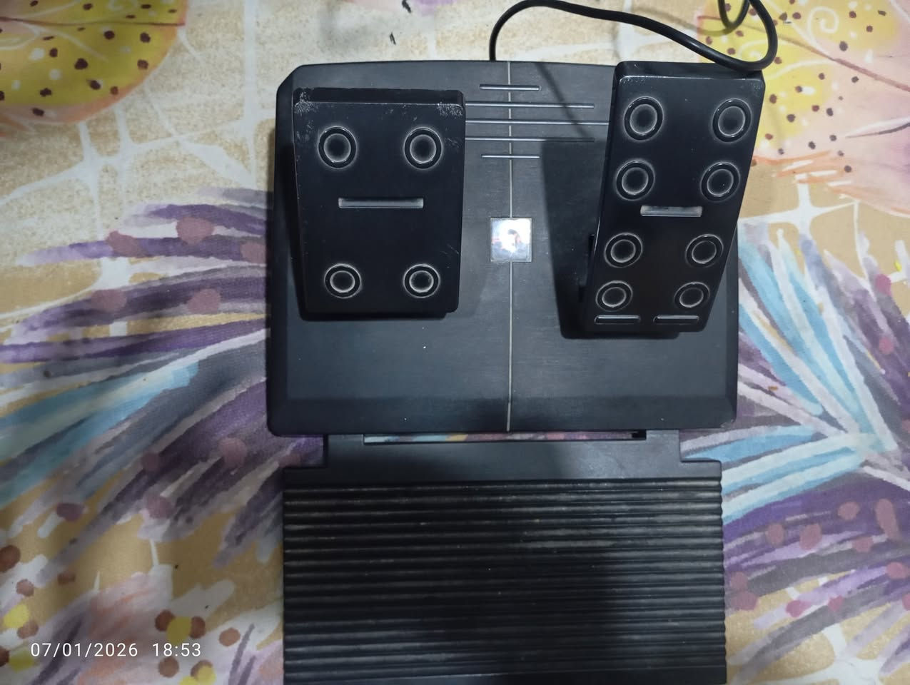 للبيع بلي 4 سلم مهكر كامل ملحقات جوستك عدد اثنين جديد كلش العابه 
1.رديت2
2.بيس 21
3.كراند 
4.محاكي الشاحنات 
5.محاكي الباصات 
6.سباق سيارات 

مع دركسون V900 مستعمل قليل كلش السعر البلي مع الدركسون 310 قفل قفل المكان ديوانيه مركز حي العسكري الاول رقم الهاتف..*********** الخاص مفتوح
