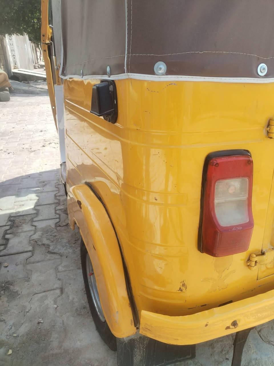 سلام عليكم شباب هاي تكتك البيع موديل2019_رقم وسنويه   محرك بوش وبستم بس الا تنقيص والا تبخير المحرك خير من يم الله والكشره حلوه احله من صور تكتك ما ناقصه شي كبل الشارع سعره  الشراي هاذه رقميواليريده بخدمته-_***********
