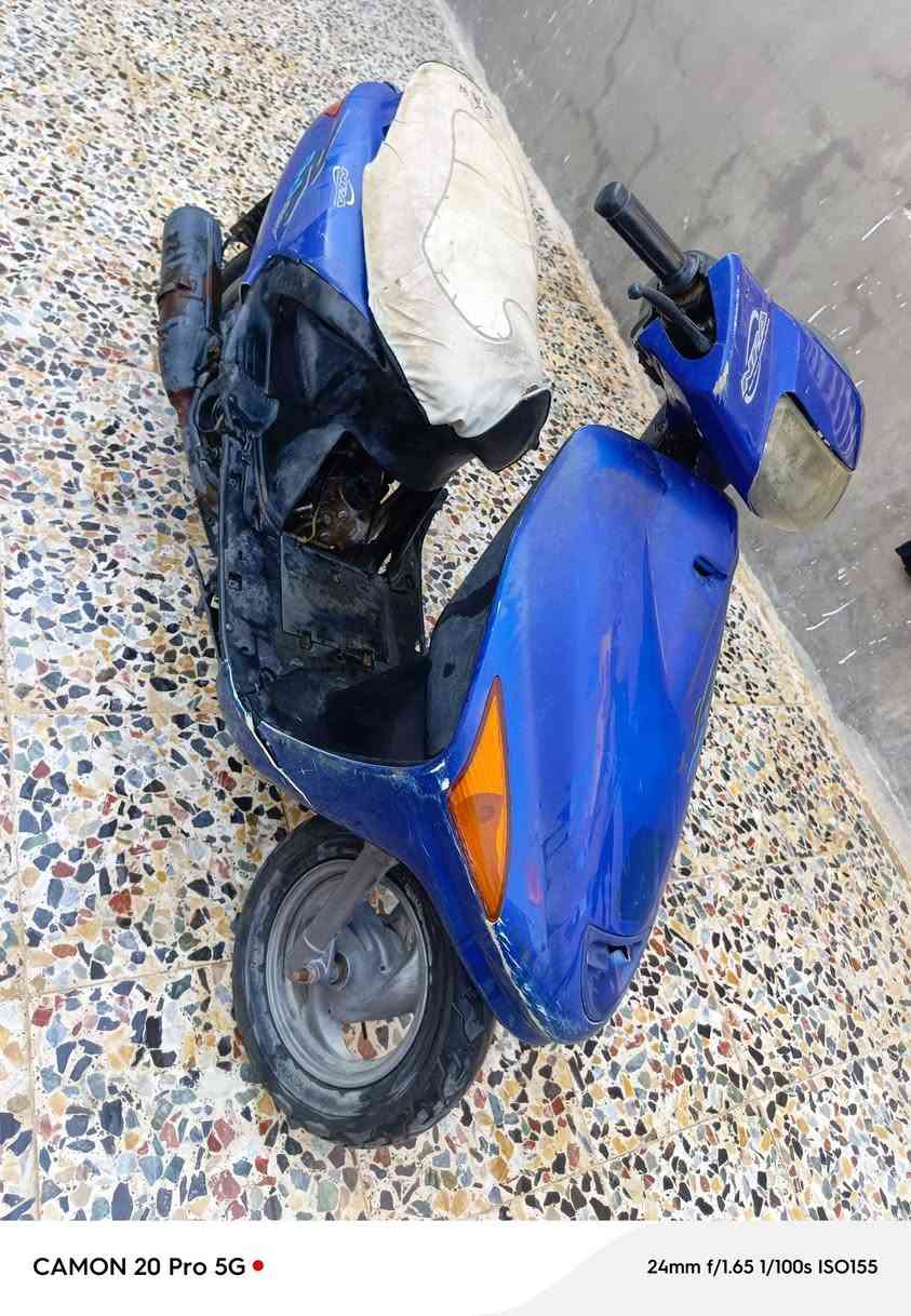 السلام عليكم فراشة للبيع سعر 150وبيه مجال للشراي
دراجة عوزه بس تجفيت و شويه ترتيب اني تاركه بسبب الامتحانات ما تشتغل
مكاني نجف  ***********
