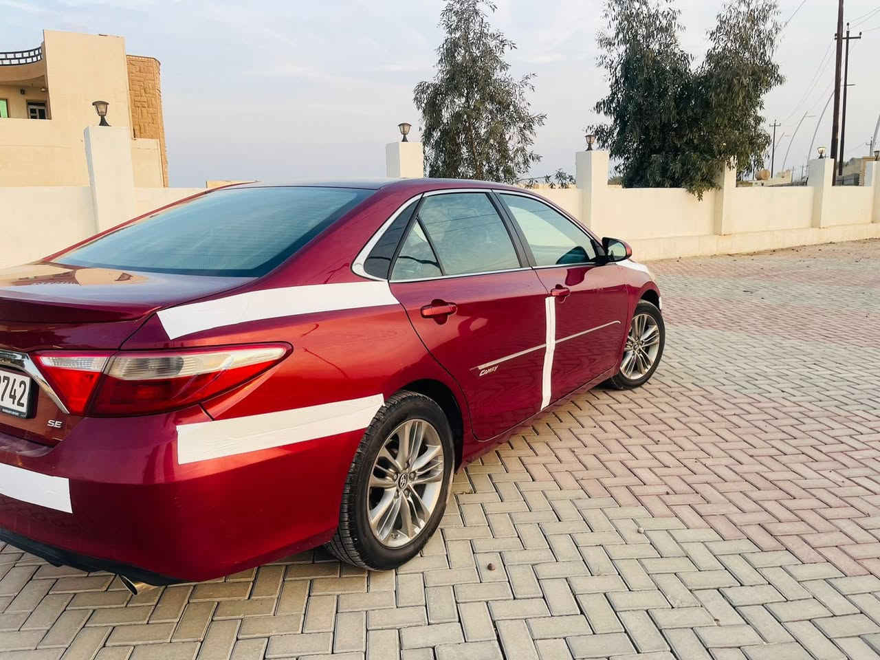 مكلف مكلف مكلف مكلف كامري موديل 2017
ضرر 3 قطع 
صبغ جاملغ وبنيد بس
وضرر مالها جاملغ خلفي
سياره بسمي تحويل وكاله شرط
مكاني صلاح الدين شركاط ***********
