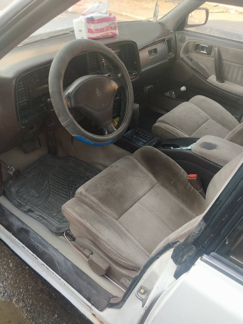 هارتوب مكفوله من كل الصوليات شرعيه رقم بصره مرحل اليف سنويه بيه بعد6شهر وتنتهي مكينه وكير توني شادهن مال حاويه تبريد عاطل حداديه 80ب100 السعر47بيه مجال بصيط العنوان زبيرتلفون ***********
