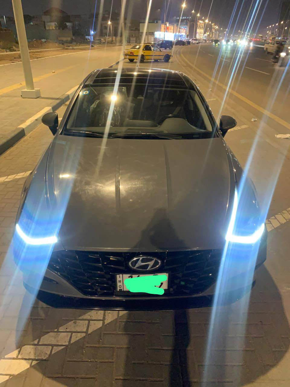 السلام عليكم شباب 
سوناتا مويل ٢٠٢١ وارد امريكي 
غرق ٤٠ بالمية 
السيارة كفالة عامه 
محرك ٢٥٠٠ المرغوب 
فول مواصفات 
رقم معوقين دخول السيارة ٢٠٢٣ 
السيارة ماشية ٤٠ الف
السعر ١٨٥
 واتساب فقط ***********

شريحه 
+964 778 265 9129 البصرة, العراق
