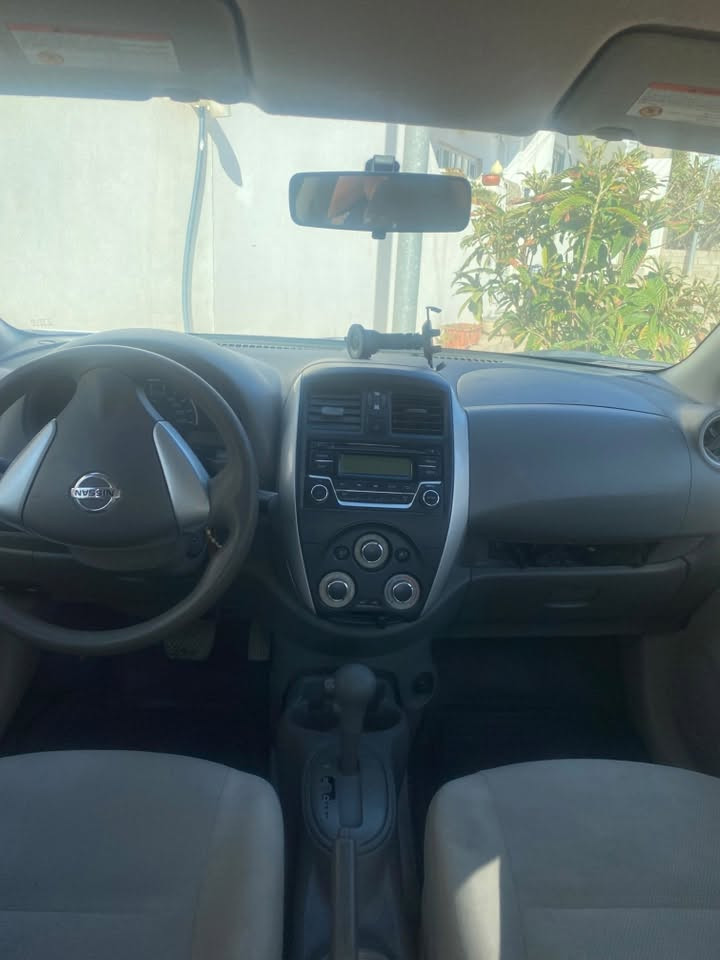 نیسان سەنی ٢٠١٩ 
٦ پارچەی هەیە سونەرم داناوە
سەنەوی بەسەر نەچوە
نرخی ٨١ مەجال
👉🏿***********

