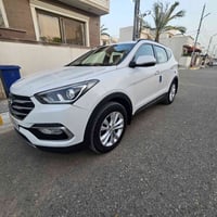 سنتافي خليجي 2017 محرك أربعة سايلندر. 2400دوش سبعة راكب بإسمي بيها جام...