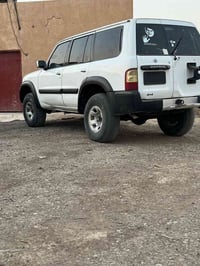 بترول سفاري  موديل 2002 محسن دكم  مكفوله من ضربه  محرك شاصي حداديه كام...