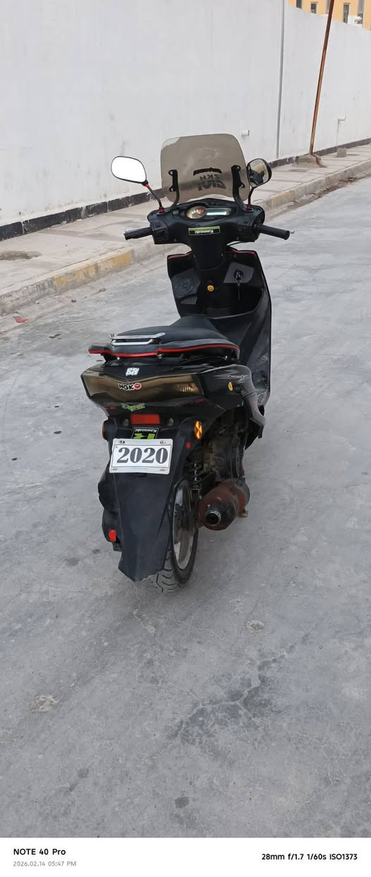 السلام عليكم ماطور سكنس للبيع موديل 2020 جاهز واين قسما بيه وخير من الله وكله بالشرطنكهربائيات نقره سلف العنوان كركوك السعر 225 وبي مجال شيء قليل رقم الموبايل ***********
