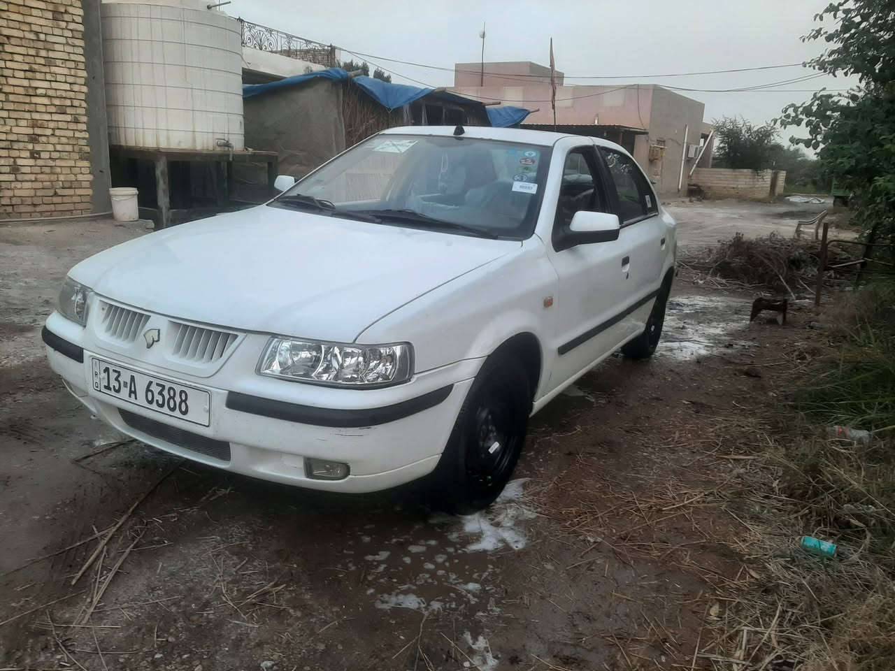 السلام عليكم سياره سمند 11البيع نضيفه سياره خير من الله كير مكينه نضاف بيها تلكيطات بسيطه السعر 45 بيها مجال ***********
