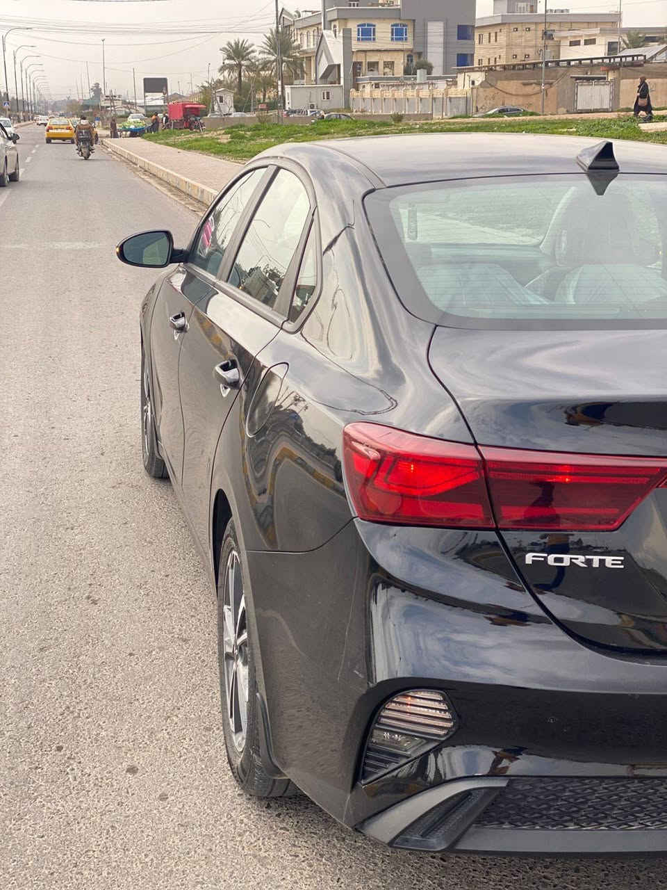 🚗 للبيع او معارضة: كيا فورتي  موديل 2024  السعر  155$
📍 مكان السيارة :  موصل
                                              
🛠️ المحرك: 4 سلندر 2000 دوش المرغوب
عداد المسار: 13000mi

⚙️ المواصفات:

• شاشة كبيرة وكاميرا
• CarPlay و android
• تحكمات ستيرن
• أوتو ستوب
• قيادة ذاتية
• تحديد سرعة وتحديد مسار
• رادارات أمامية وجانبية وخلفية
• مثبت سرعة
• مانع انزلاق
• 3 انضمة قيادة

⚠️ أضرار السيارة:
• بارد مثل ما موجود بلسونر

رقم الهاتف : ***********
واتساب موجود
