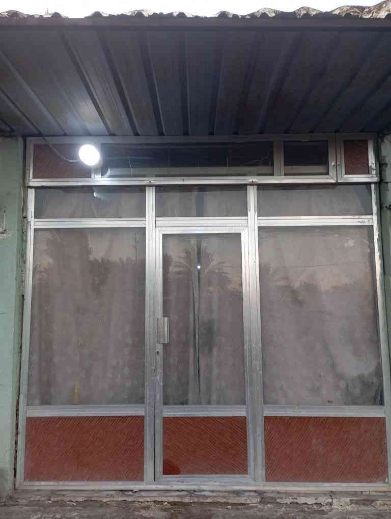 السلام عليكم جامخانه المنيوم تركي درجه اولى شمر العرب مترين و80 ارتفاع مترين و43 الملحق 40 سم العرض مترين و80 اللي يشتري يتصل على هذا الرقم ***********
