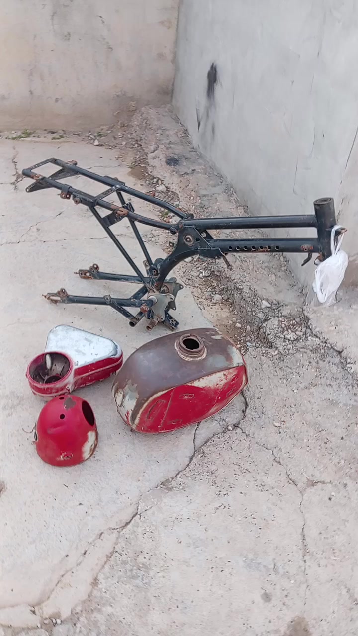 شاصي واحد وثمانين لوك قطرة لحيم مابي مكلف بنشر اتصل على الرقم *********** العنوان ديالى ناحيه جباره
