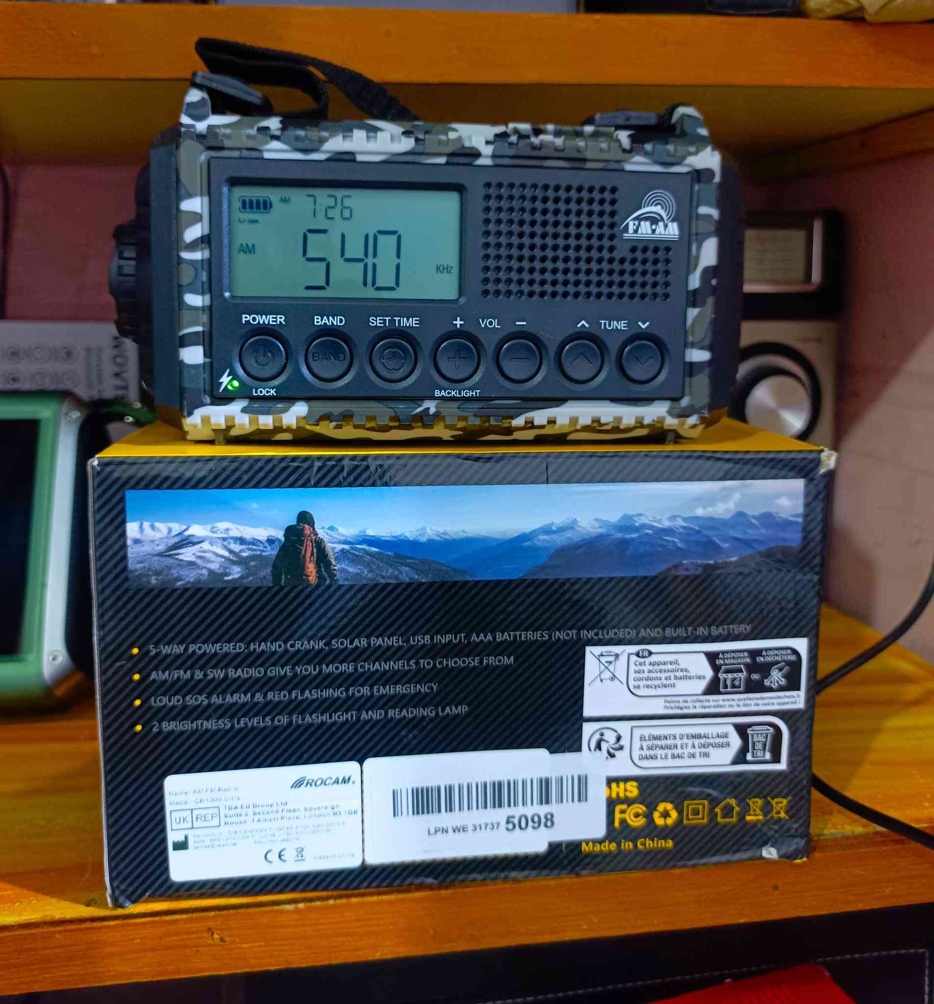 متوفر قطعه لوك جديد كارتون 👉🇮🇶🇮🇶🇮🇶🇮🇶
راديو استيراد أوربي خاص
موجات FM-MW_SW 7.
موجه طقس WB
شاشه دجتل
لايت عدد ٢ قوي جدا
منفذ USB يشغل فلاش صوتي 
شحن منفذ شحن تايب سي شحن سريع 🌹
حجم بطاريه ليثيوم ١٢ الف ملي أمبير 😊
يشحن عن طريق طاقه شمسيه
ايضا يشحن هندر ميكانيكي يدوي للشحن
يشتغل باتري حجم صغير عدد ٣
منبه وساعة
إنذار صوتي مع رماش وصوت عالي جدا
اي استفسار بعد تعليق يوصلك السعر وبالخدمة


**إذا كنت صاحب هذا الإعلان وتريد حذفه لأي سبب، رجاءا أرسل رسالة إلى الدعم الفني**